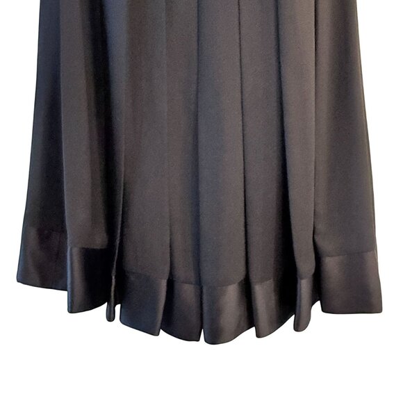 Shani Black Strapless Cocktail Dress Tuxedo Style Pleated White Bib Silk Size 4 - Picture 6 of 9